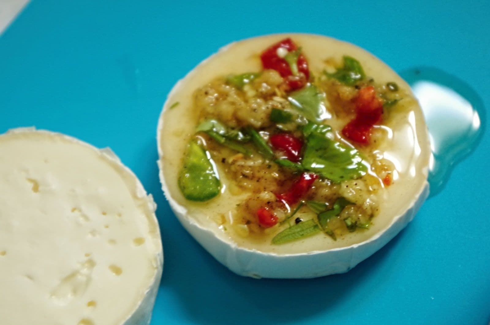 Маринованный сыр гермелин по-чешски
