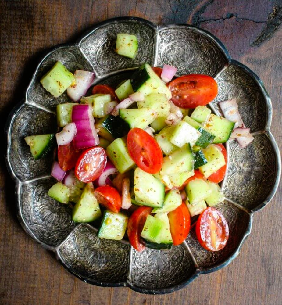 Иракский салат с сумахом