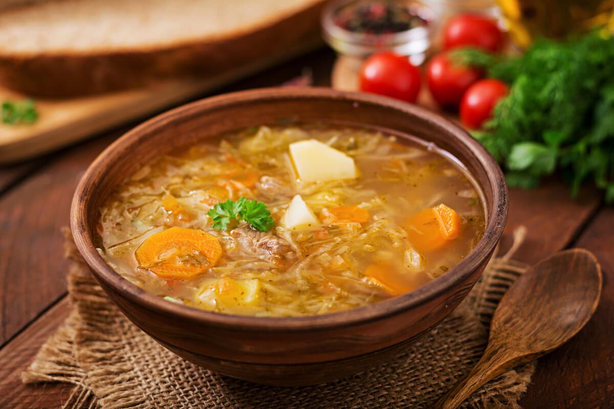 Щи из квашеной капусты