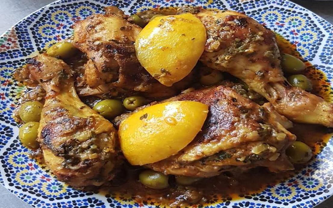 Тажин с курицей и оливками